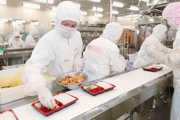 Tuyển 4 Nữ Chế Biến Thực Phẩm